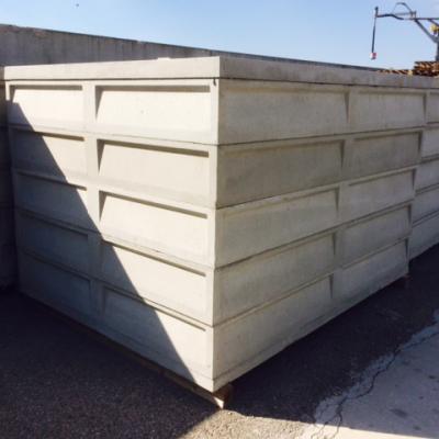 1-2 éléments de caveaux PRECASE